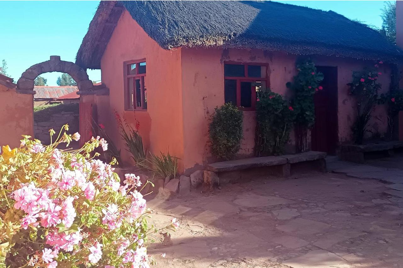 Hospedaje Rural La Florida En Llachon, Titicaca Puno Exterior photo